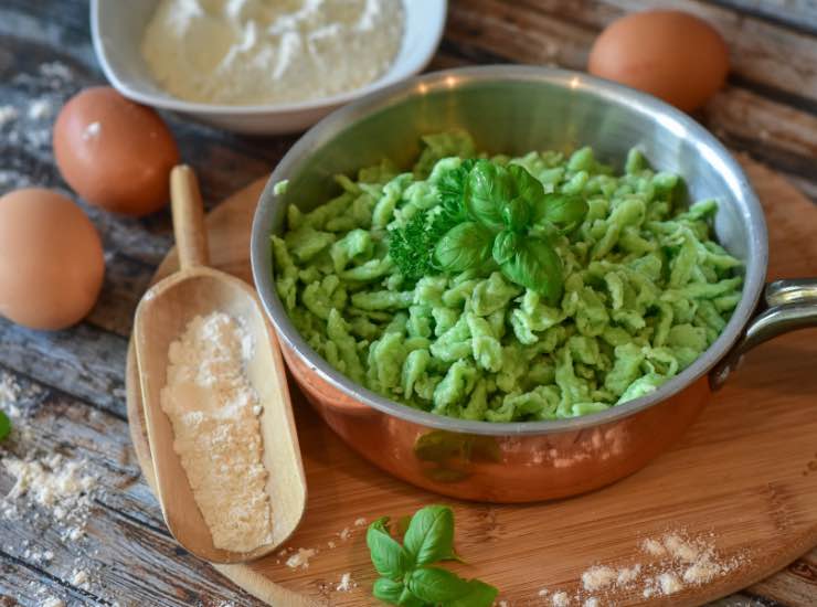 spätzle verdi appena preparati