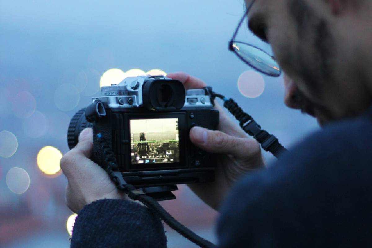 fotografare la montagna con un grandangolo o tele obiettivo